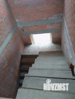 Дом 120м&sup2;, 2-этажный, участок 5 сот.  