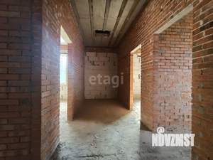 Дом 133м&sup2;, 2-этажный, участок 3 сот.  