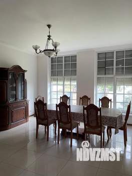 Дом 450м², 2-этажный, участок 6 сот.  