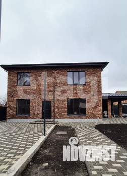 Дом 175м&sup2;, 2-этажный, участок 4 сот.  