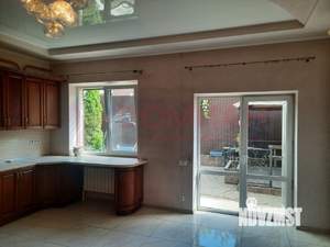 Дом 148м², 2-этажный, участок 3 сот.  