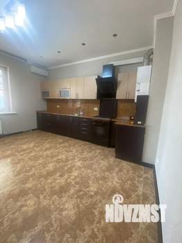 Дом 80м&sup2;, 1-этажный, участок 3 сот.  