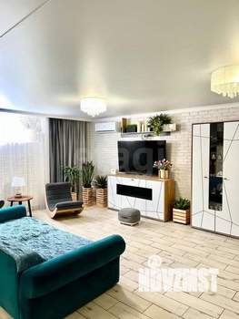 Дом 320м&sup2;, 2-этажный, участок 3 сот.  