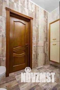 Дом 180м&sup2;, 1-этажный, участок 4 сот.  