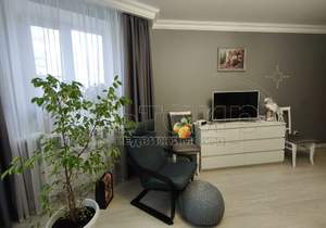 Дом 280м², 3-этажный, участок 3 сот.  