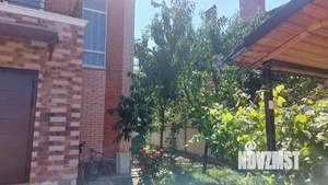 Дом 150м&sup2;, 2-этажный, участок 3 сот.  