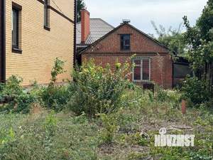 Дом 180м&sup2;, 2-этажный, участок 6 сот.  