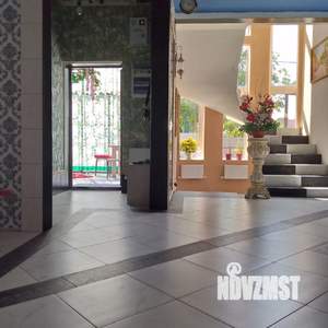 Дом 250м², 3-этажный, участок 3 сот.  