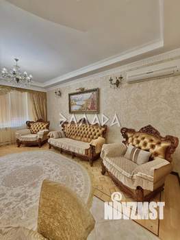 Дом 210м², 2-этажный, участок 6 сот.  