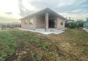 Дом 150м&sup2;, 1-этажный, участок 5 сот.  