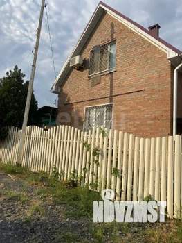 Дом 59м², 2-этажный, участок 5 сот.  