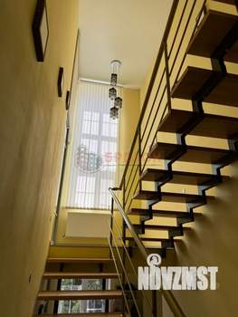 Дом 192м², 2-этажный, участок 3 сот.  