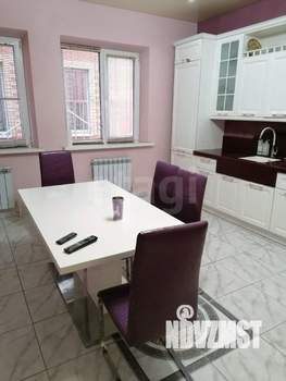 Дом 465м&sup2;, 2-этажный, участок 3 сот.  