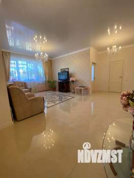 Дом 135м&sup2;, 1-этажный, участок 6 сот.  