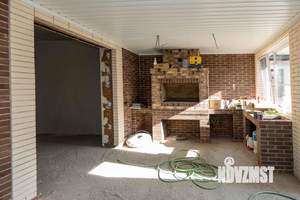 Дом 320м², 2-этажный, участок 4 сот.  