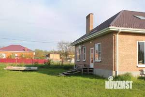 Дом 150м&sup2;, 1-этажный, участок 9 сот.  