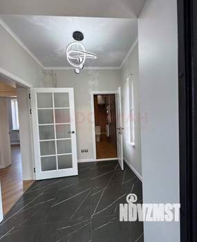 Дом 100м&sup2;, 1-этажный, участок 4 сот.  