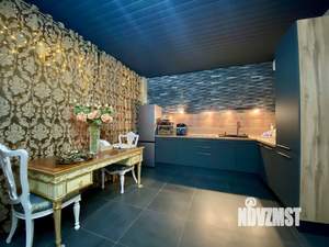 Дом 300м&sup2;, 2-этажный, участок 6 сот.  