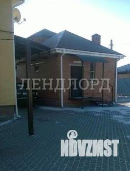 Дом 164м², 2-этажный, участок 6 сот.  