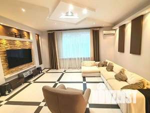 Дом 275м², 2-этажный, участок 3 сот.  