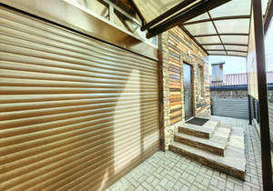 Дом 250м&sup2;, 2-этажный, участок 9 сот.  