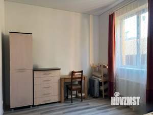 Дом 130м&sup2;, 2-этажный, участок 3 сот.  