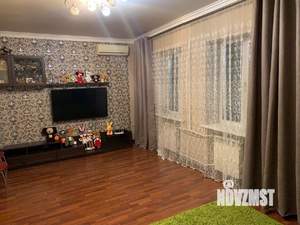 Дом 137м&sup2;, 2-этажный, участок 4 сот.  