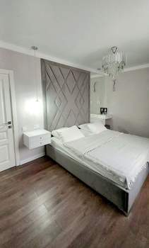 Дом 130м&sup2;, 2-этажный, участок 3 сот.  