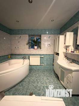 Дом 169м&sup2;, 2-этажный, участок 12 сот.  