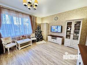 Дом 100м², 2-этажный, участок 4 сот.  