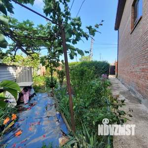 Дом 200м², 2-этажный, участок 6 сот.  