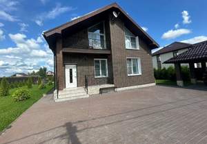 Дом 140м², 2-этажный, участок 6 сот.  