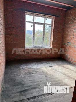 Дом 153м², 2-этажный, участок 3 сот.  