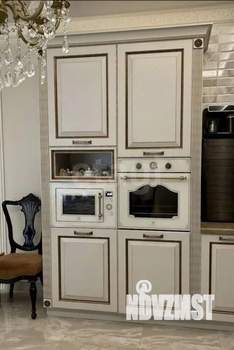 Дом 200м&sup2;, 2-этажный, участок 5 сот.  