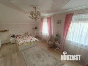 Дом 209м², 2-этажный, участок 3 сот.  
