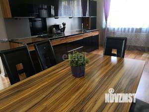 Дом 160м&sup2;, 2-этажный, участок 3 сот.  