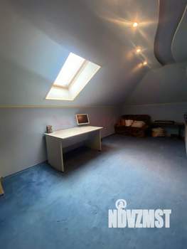 Дом 313м², 3-этажный, участок 7 сот.  