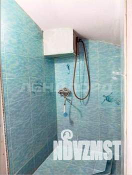 Дом 320м&sup2;, 3-этажный, участок 2 сот.  