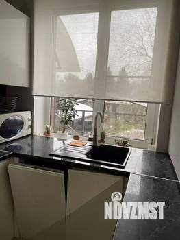 Дом 65м&sup2;, 2-этажный, участок 1 сот.  