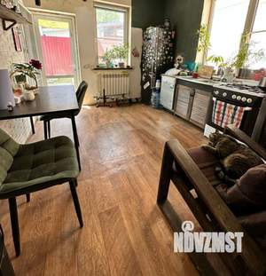 Дом 84м², 2-этажный, участок 3 сот.  