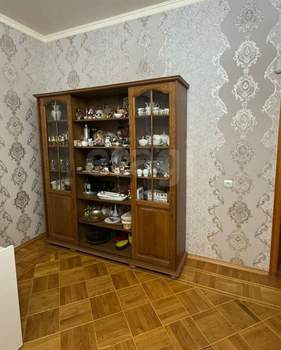 Дом 292м², 3-этажный, участок 6 сот.  