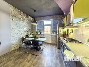 Дом 109м&sup2;, 2-этажный, участок 3 сот.  