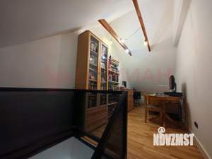 Дом 110м&sup2;, 2-этажный, участок 4 сот.  