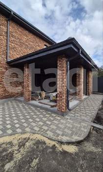 Дом 175м&sup2;, 2-этажный, участок 4 сот.  