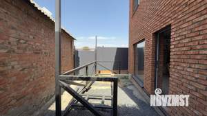 Дом 98м&sup2;, 2-этажный, участок 2 сот.  