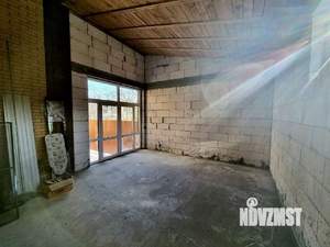 Дом 325м², 3-этажный, участок 6 сот.  