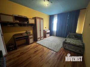 Дом 360м², 3-этажный, участок 6 сот.  
