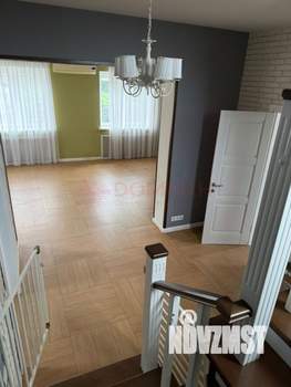 Дом 170м&sup2;, 2-этажный, участок 3 сот.  