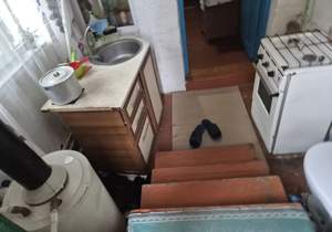 Дом 30м&sup2;, 3-этажный, участок 6 сот.  