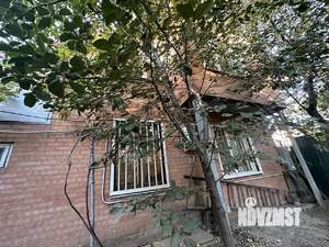 Дом 90м&sup2;, 2-этажный, участок 5 сот.  